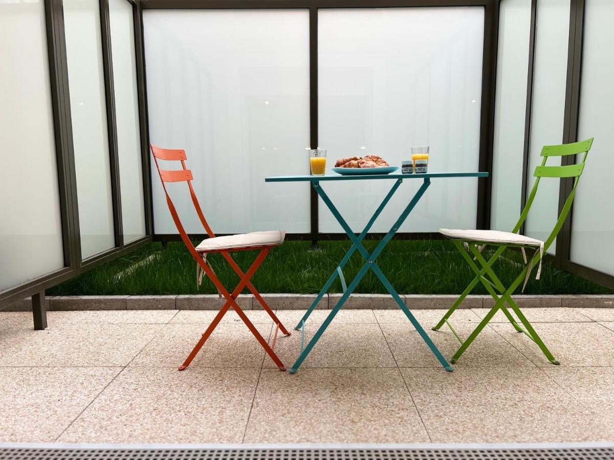 Studio Spacieux 4 Personnes Avec Terrasse Privee & Bureau - Gare A 4Min, Paris En 30Min Villiers-sur-Marne Exterior photo
